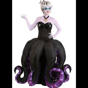 Disney Ursula adult Halloween costume. Size large 12-14. Includes wig. Used once